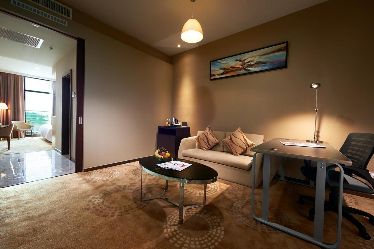 Purest Hotel Sungai Petani Ngoại thất bức ảnh