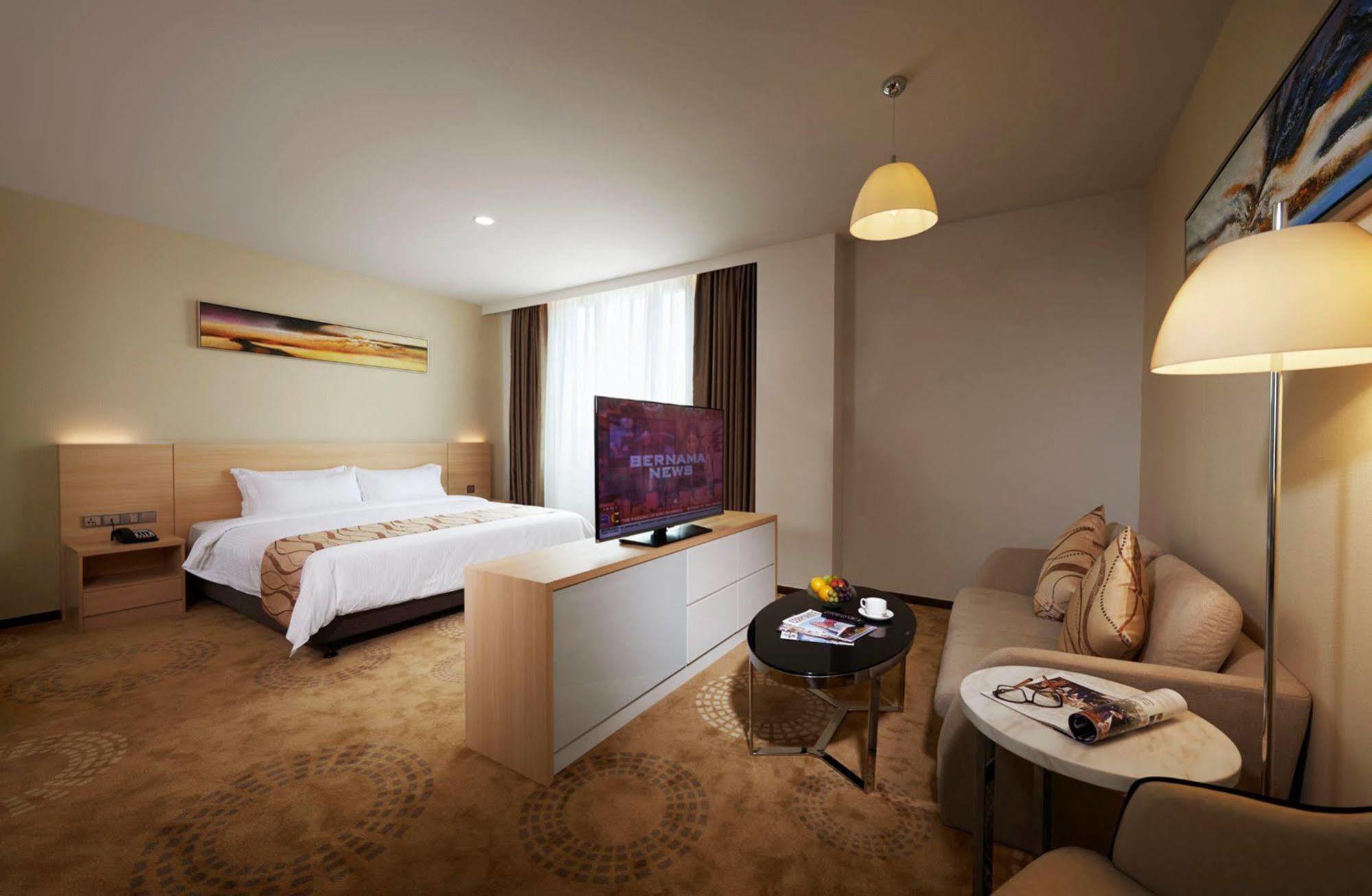 Purest Hotel Sungai Petani Ngoại thất bức ảnh