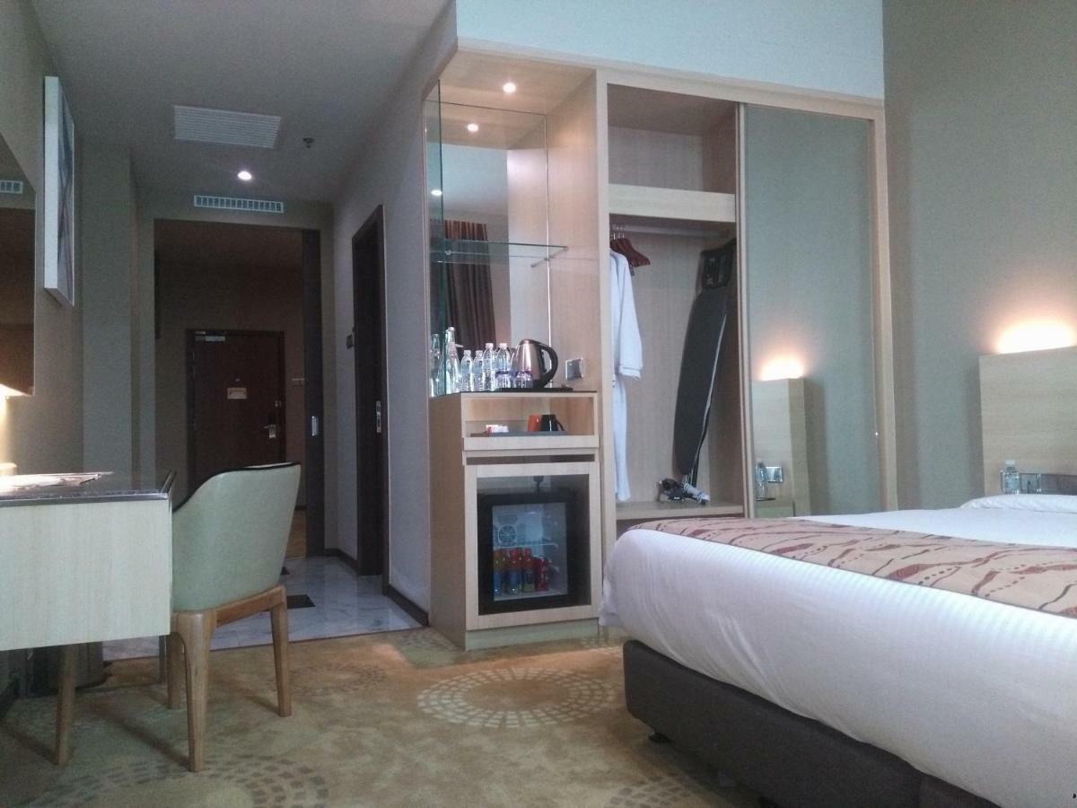 Purest Hotel Sungai Petani Ngoại thất bức ảnh